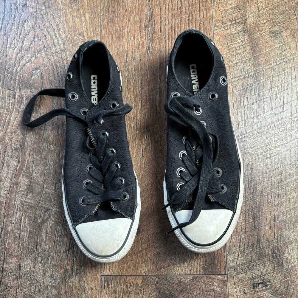 Converse Chuck Taylor All Star Black Canvas Low Top Sneakers